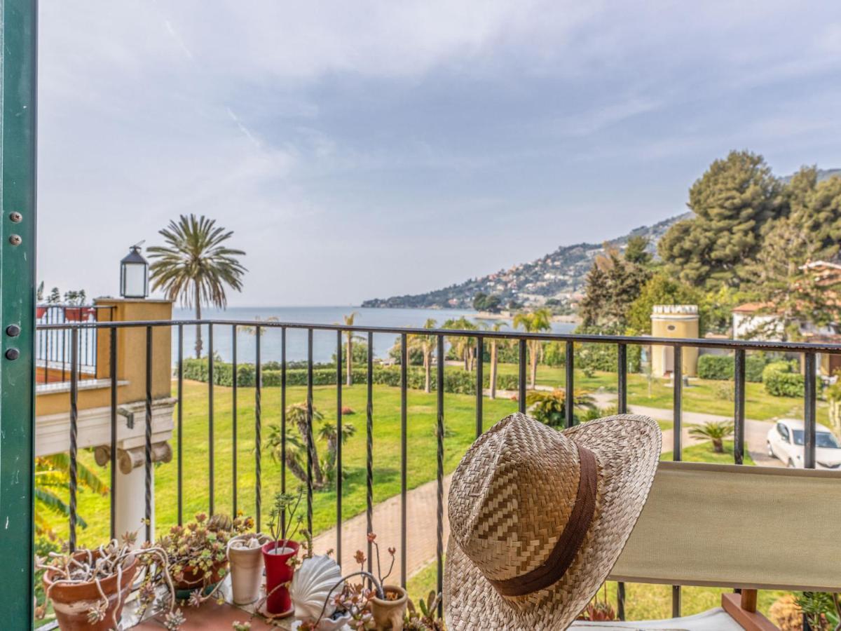 Appartamento Locazione Turistica Vista Mare Latte Esterno foto