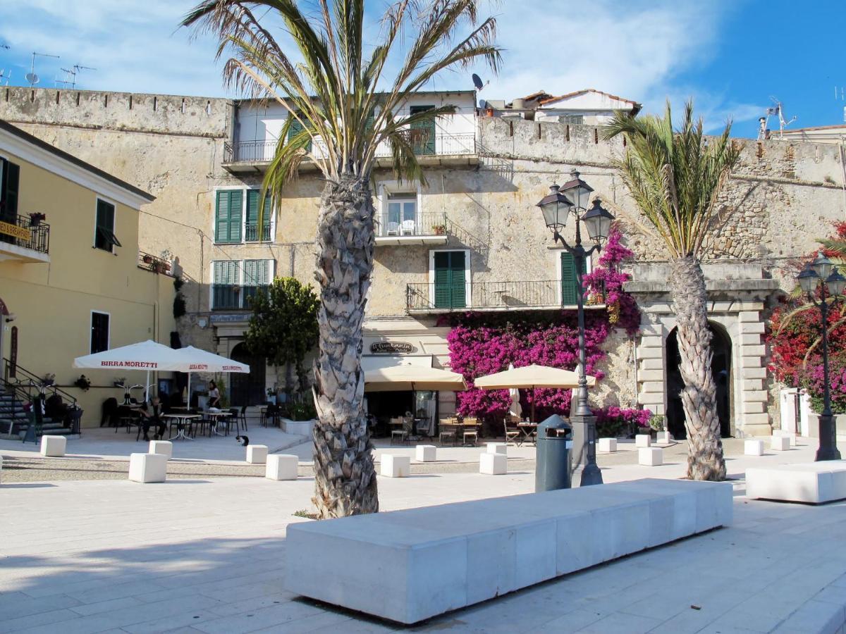 Appartamento Locazione Turistica Vista Mare Latte Esterno foto