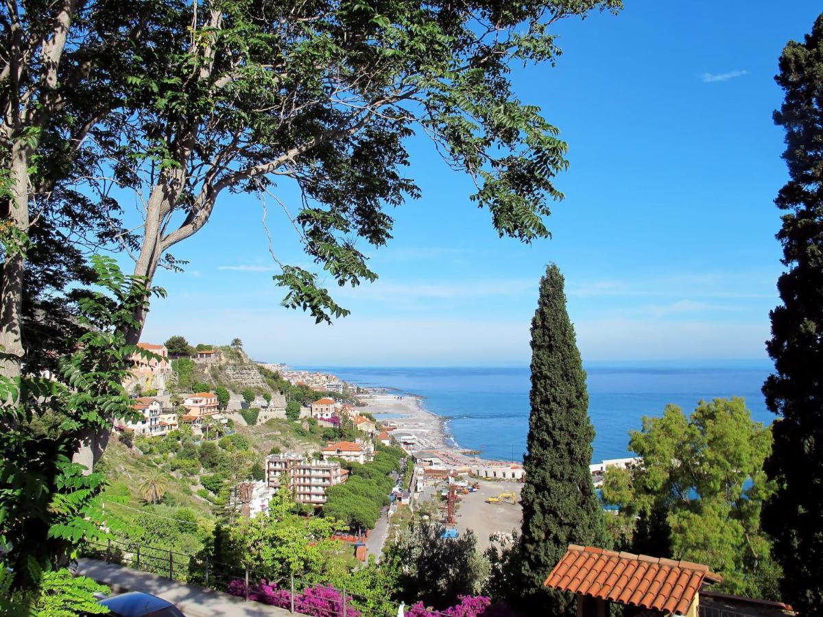 Appartamento Locazione Turistica Vista Mare Latte Esterno foto